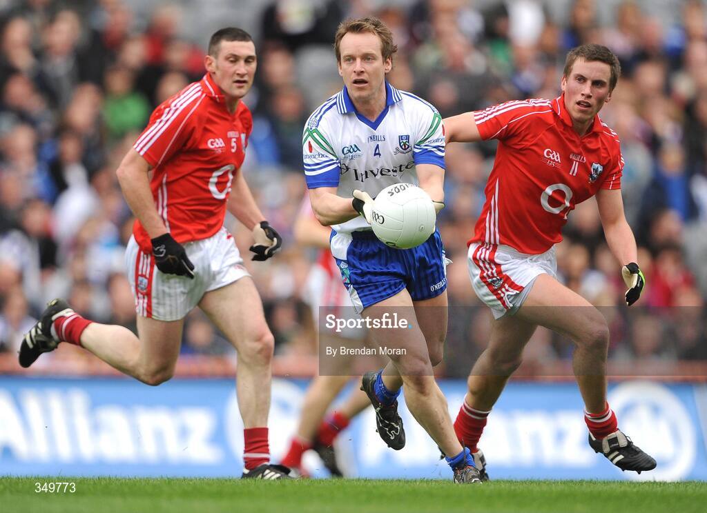 26 April 2009; Dermot McArdle, Monaghan, in action against Noel O'Leary, left, and Alan O'Connor, Cork. Allianz GAA National Football League, Division 2 Final, Cork v Monaghan, Croke Park, Dublin. Picture credit: Brendan Moran / SPORTSFILE