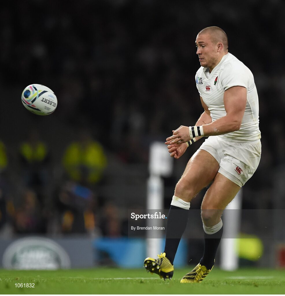 26 September 2015; Mike Brown, England. 2015 Rugby World Cup, Pool A, England v Wales, Twickenham Stadium, London, England. Picture credit: Brendan Moran / SPORTSFILE