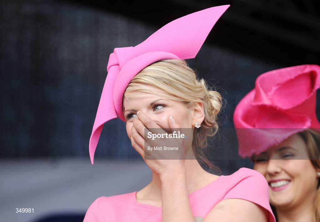 1 May 2009; Winner of the Newbridge Silverware best dressed lady competition Lisa Ward from Naas, Co. Kildare, at the 2009 Punchestown Irish National Hunt Festival, Punchestown Racecourse, Co. Kildare. Picture credit: Matt Browne / SPORTSFILE