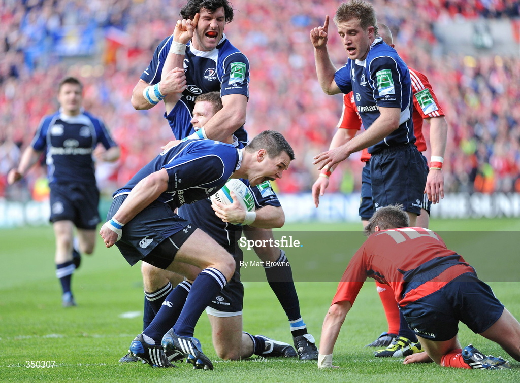 2 May 2009; Jonathan Sexton of Leinster celebrates in front of  Ronan O'Gara of Munster, as Gordon D'Arcy is congratulated by team-mates, Shane Horgan and Luke Fitzgerald following his try during the Heineken Cup Semi-Final match between Munster and Leinster at Croke Park in Dublin. Photo by Matt Browne/Sportsfile