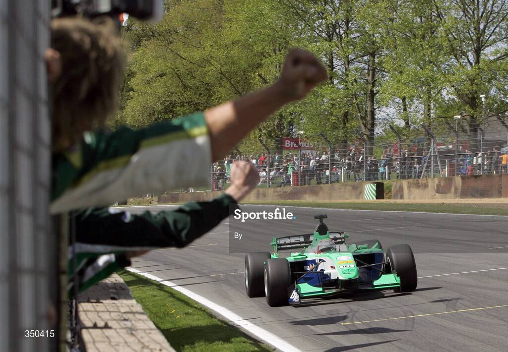 3 May 2009; Ireland’s Adam Carroll crosses the finish line to win the A1GP sprint race. A1GP Final Round, Brand’s Hatch, Fawkham, Longfield, Kent, England. Picture credit; A1GP.com / SPORTSFILE