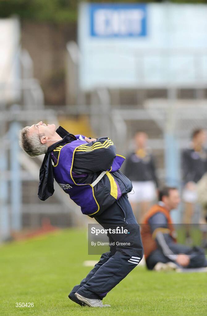 3 May 2009; Wexford manager Colm Bonnar reacts to a missed opportunity late in the game. Allianz GAA NHL Division 2 Final, Wexford v Offaly, Semple Stadium, Thurles, Co. Tipperary. Picture credit: Diarmuid Greene / SPORTSFILE