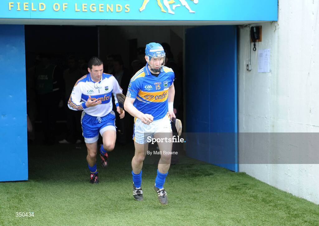3 May 2009; Tipperary captain John O'Brien leads his team out against Kilkenny. Allianz GAA NHL Division 1 Final, Kilkenny v Tipperary, Semple Stadium, Thurles, Co. Tipperary. Picture credit: Matt Browne / SPORTSFILE