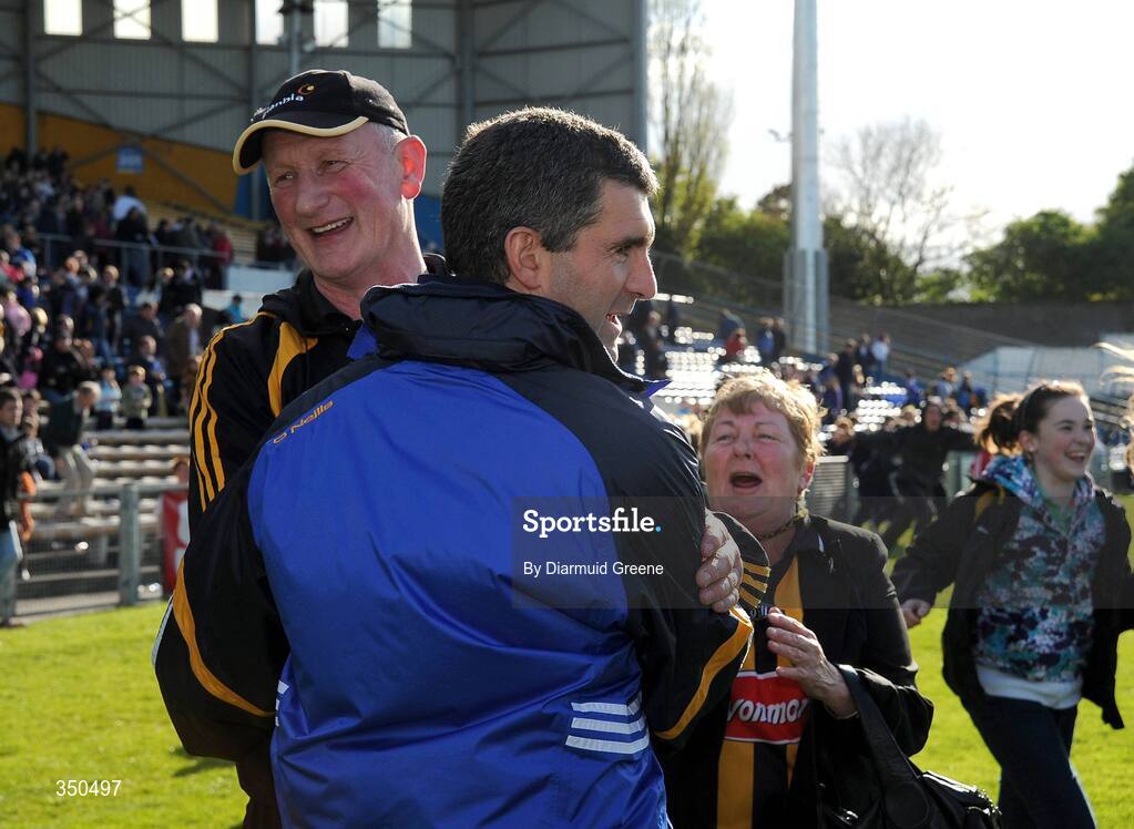 3 May 2009; Kilkenny manager Brian Cody and Tipperary manager Liam Sheedy after the game. Allianz GAA NHL Division 1 Final, Kilkenny v Tipperary, Semple Stadium, Thurles, Co. Tipperary. Picture credit: Diarmuid Greene / SPORTSFILE