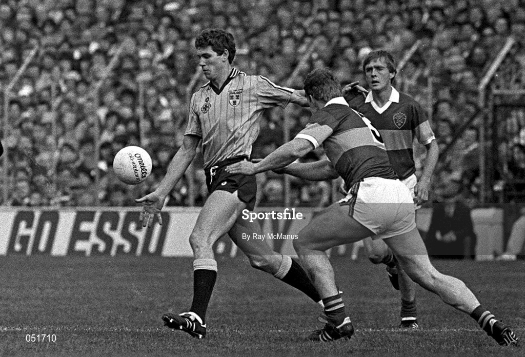 23 September 1984; John Kearns of Dublin in action against Sean Walsh and Ger Lynch of Kerry during the All-Ireland Senior Football Championship final between Kerry and Dublin at Croke Park in Dublin. Photo by Ray McManus/Sportsfile