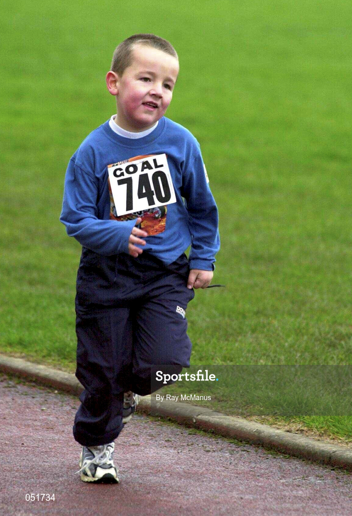 25 December 2000; Six year old, Sean Corcoran, Stepaside, Dublin, during the Annual Goal Mile at Belfield in Dublin. Photo by Ray McManus/Sportsfile