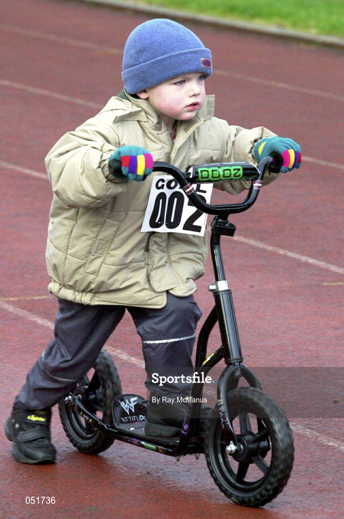 25 December 2000; Three year old, Barry Fitzpatrick, Donnybrook, Dublin, during the Annual Goal Mile at Belfield in Dublin. Photo by Ray McManus/Sportsfile