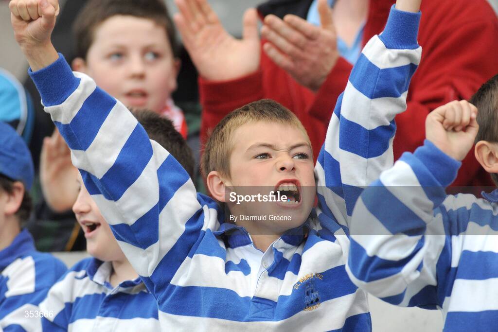 15 May 2009; Shane Kelly, of St. Mary's RFC, celebrates as Munster's Paul Warwick scores his side's first try. Magners League, Munster v Neath Swansea Ospreys, Thomond Park, Limerick. Picture credit: Diarmuid Greene / SPORTSFILE