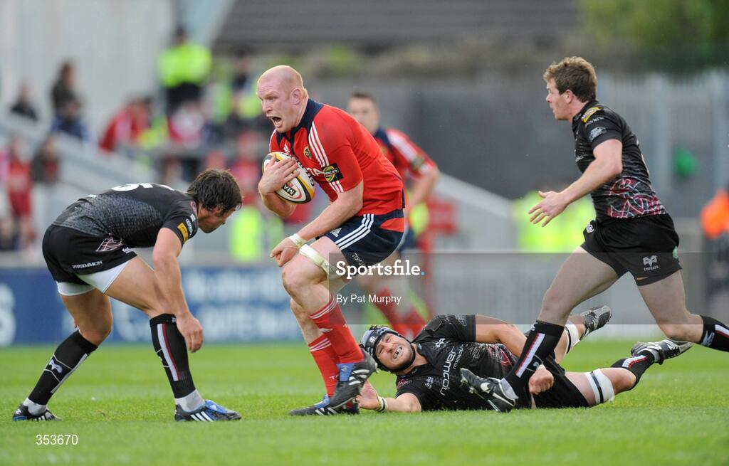 15 May 2009; Paul O'Connell, Munster, is tackled by, from left, Gareth Owen, Marty Holah and Jomie Nutbrown, Ospreys. Magners League, Munster v Neath Swansea Ospreys, Thomond Park, Limerick. Picture credit: Pat Murphy / SPORTSFILE