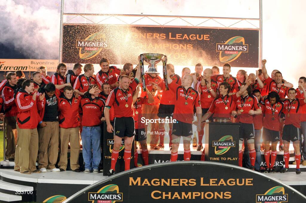 15 May 2009; Munster's Mick O'Driscoll and Paul O'Connell, right, lift the Magners League trophy. Magners League, Munster v Neath Swansea Ospreys, Thomond Park, Limerick. Picture credit: Pat Murphy / SPORTSFILE