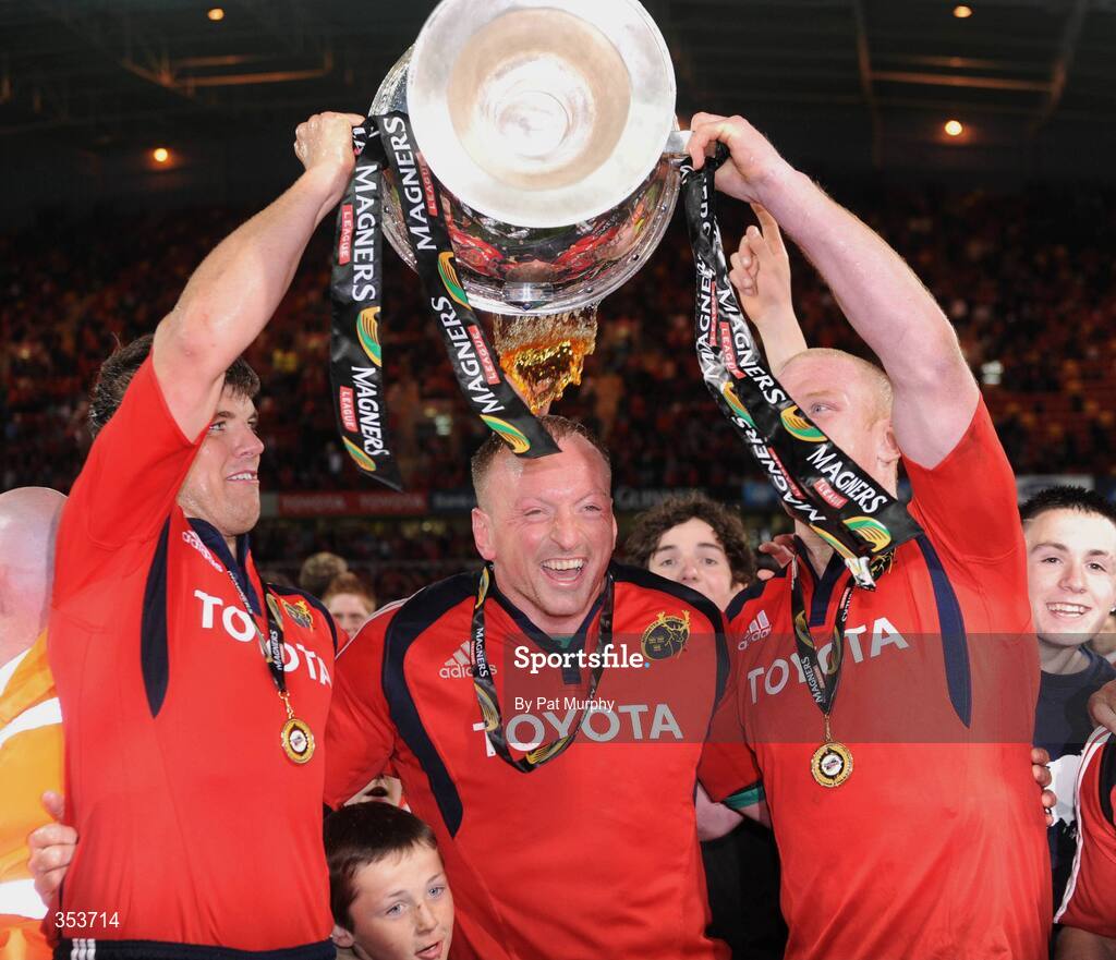 15 May 2009; Munster's Donncha O'Callaghan, left, and Paul O'Connell, right, empty the Magners League trophy over Mick O'Driscoll. Magners League, Munster v Neath Swansea Ospreys, Thomond Park, Limerick.  Picture credit: Pat Murphy / SPORTSFILE