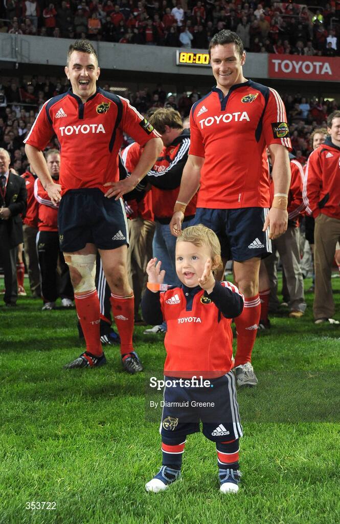 15 May 2009; Bernardo Pucciariello, watched by Niall Ronan, left, and David Wallace, celebrates on the pitch after the game. Magners League, Munster v Neath Swansea Ospreys, Thomond Park, Limerick. Picture credit: Diarmuid Greene / SPORTSFILE