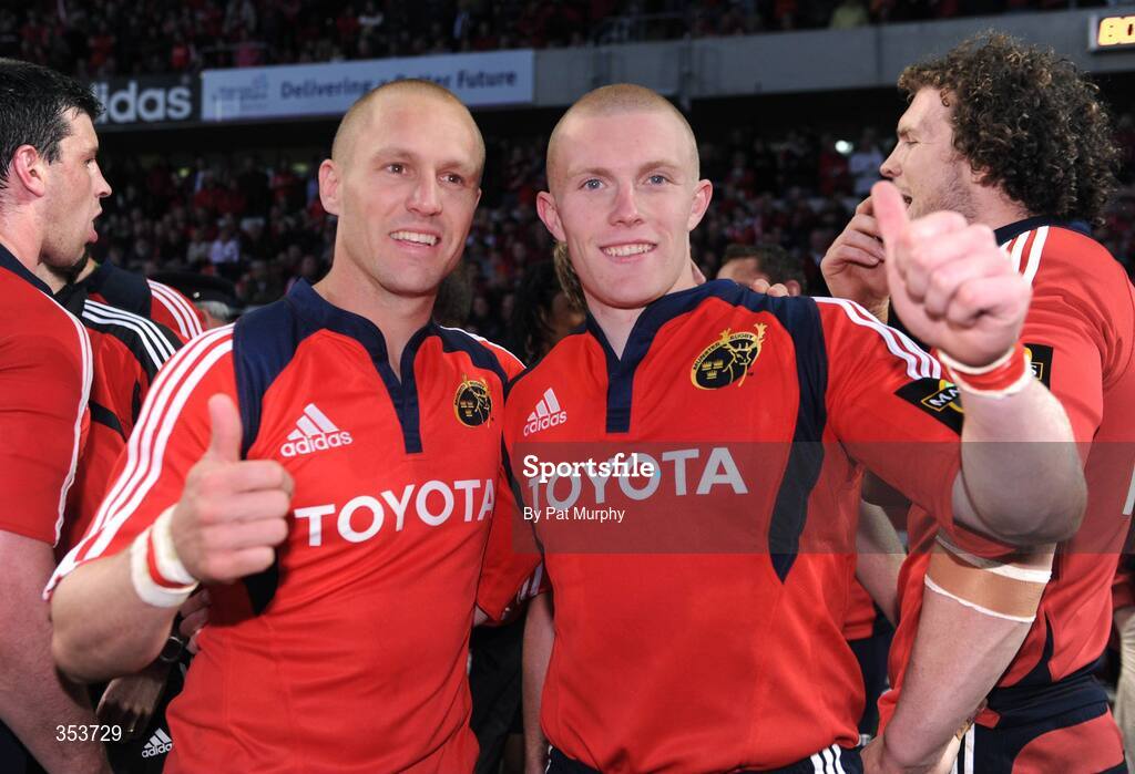 15 May 2009; Munster's Paul Warwick and Keith Earls, right, celebrate after the game. Magners League, Munster v Neath Swansea Ospreys, Thomond Park, Limerick.  Picture credit: Pat Murphy / SPORTSFILE