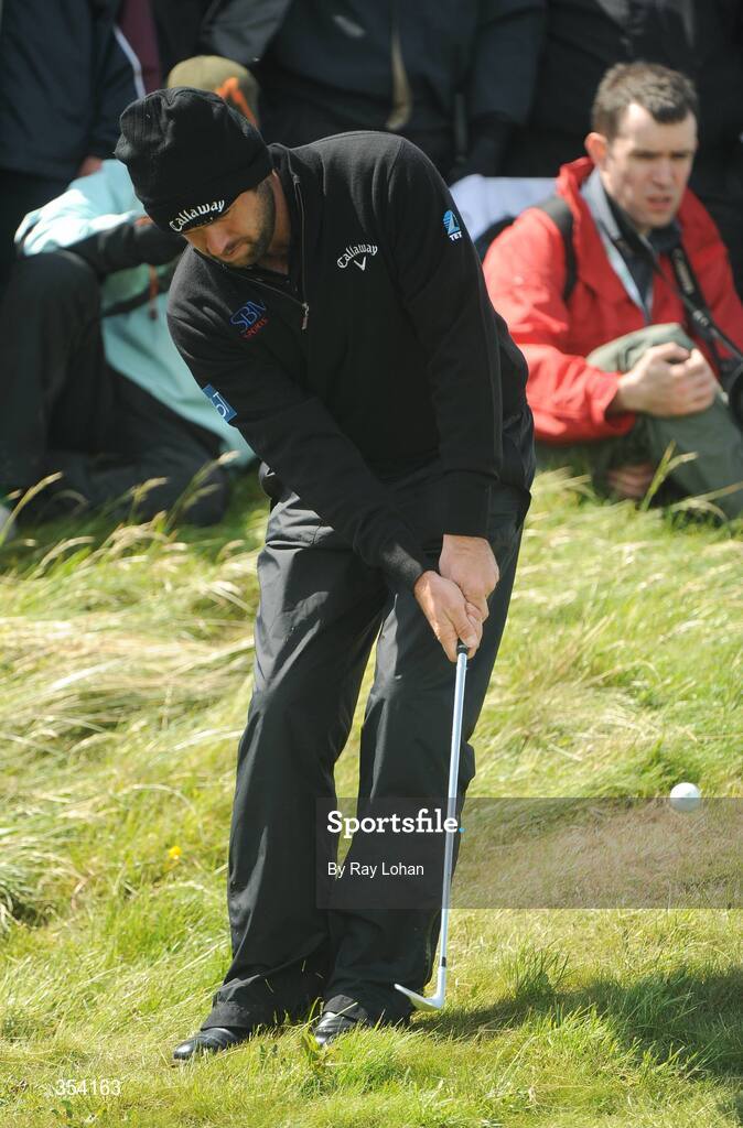 17 May 2009; England's Robert Rock chips onto the 2nd green during the 3 Irish Open Golf Championship. County Louth Golf Club, Baltray, Co. Louth. Picture credit: Ray Lohan / SPORTSFILE