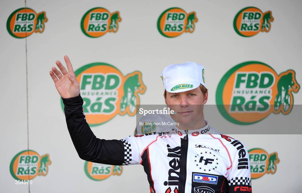 20 May 2009; Stage winner Nicholas Walker, Cinelli-Down Under. FBD Insurance Ras 2009, Stage 4, Cahirciveen to Killorglin. Picture credit: Stephen McCarthy / SPORTSFILE
