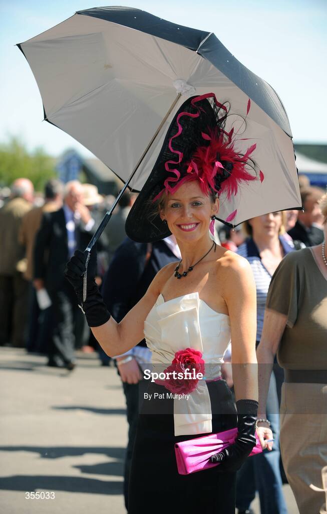 24 May 2009; Deirdre Callaghan, from Kilakea, Co. Clare, at the Boylesports.com Irish Guineas Festival 2009. Curragh Racecourse, Co. Kildare. Picture credit: Pat Murphy / SPORTSFILE