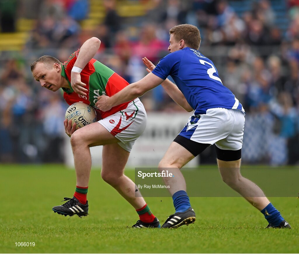 11 October 2015; Stephen Byrne, Rathnew, in action against Padraig Higgins, St Patrick's. Renault Ireland Wicklow County Senior Football Championship Final, Rathnew v St Patrick's. County Grounds, Aughrim, Co. Wicklow. Picture credit: Ray McManus / SPORTSFILE