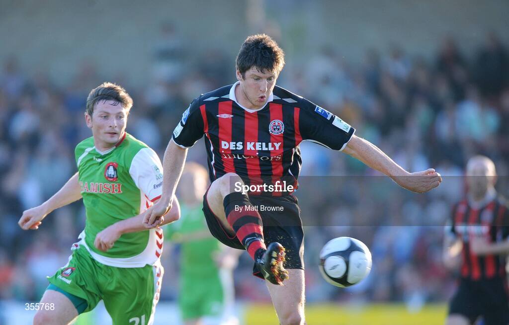 29 May 2009; Ken Oman, Bohemians, in action against Denis Behan, Cork City. League of Ireland Premier Division, Cork City v Bohemians, Turners Cross, Cork. Picture credit: Matt Browne / SPORTSFILE