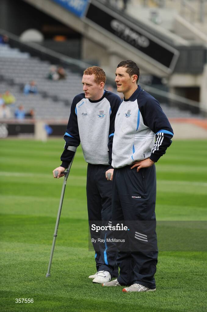 7 June 2009; Injured Dublin players Ronan Fallon, left, and Ross O'Carroll on the pitch before the game. Leinster GAA Hurling Senior Championship First Round, Dublin v Antrim, Croke Park, Dublin. Picture credit: Ray McManus / SPORTSFILE