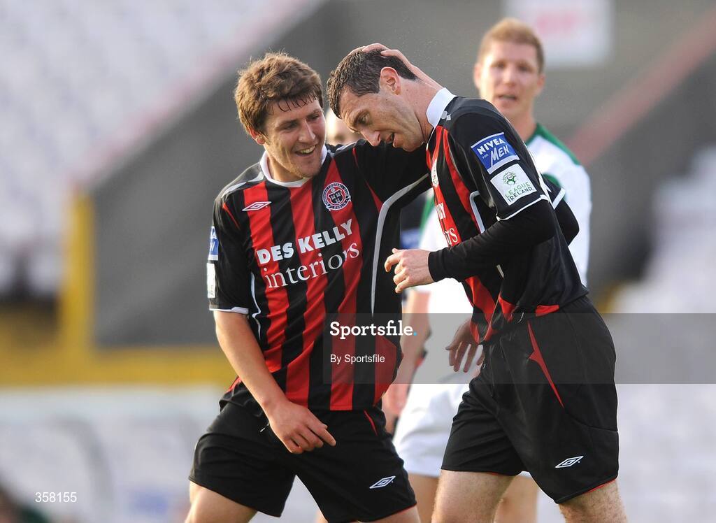 12 June 2009; Jason Byrne, Bohemians, is congratulated by team-mate Gary Deegan, left, after scoring his side's 3rd goal. FAI Ford Cup Third Round, Bohemians v Mayfield United, Dalymount Park, Dublin. Photo by Sportsfile *** Local Caption ***