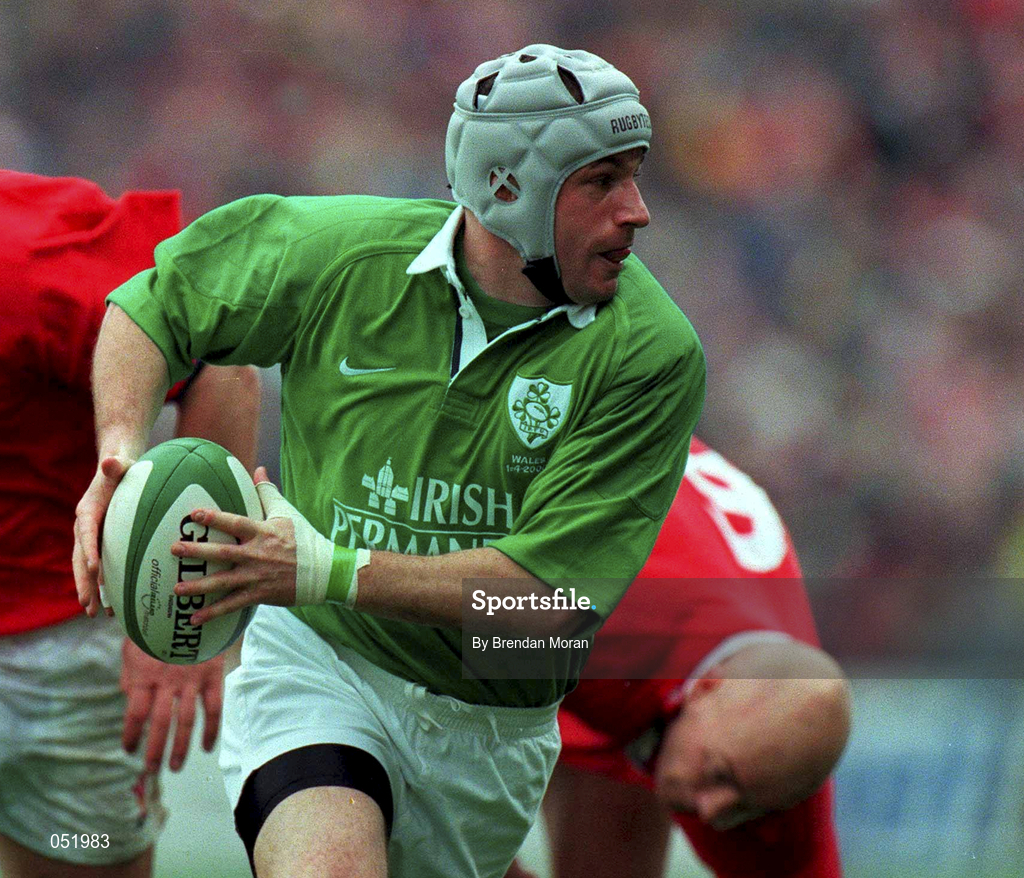1 April 2000; Andy Ward of Ireland during the Lloyds TSB 6 Nations match between Ireland and Wales at Lansdowne Road in Dublin. Photo by Brendan Moran/Sportsfile