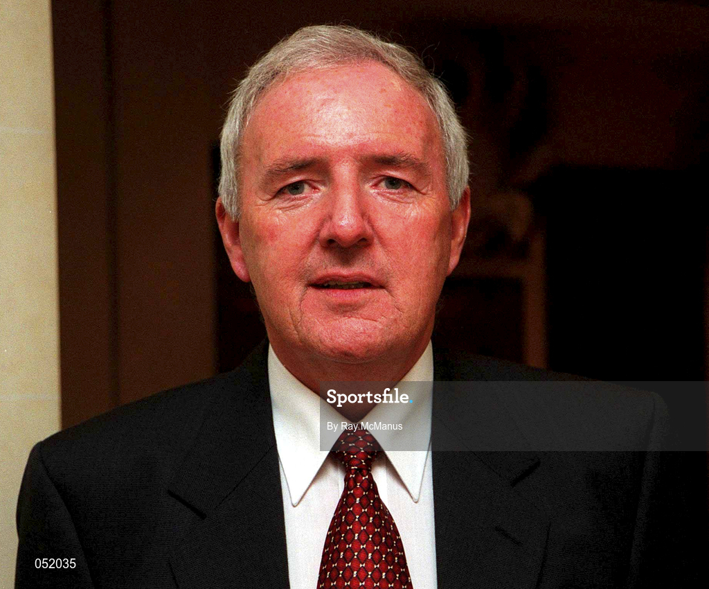 27 November 2000; Bill O'Herlihy at the I Remember it Well: Jimmy Magee, the Official Biography Book Launch. Photo by Ray McManus/Sportsfile