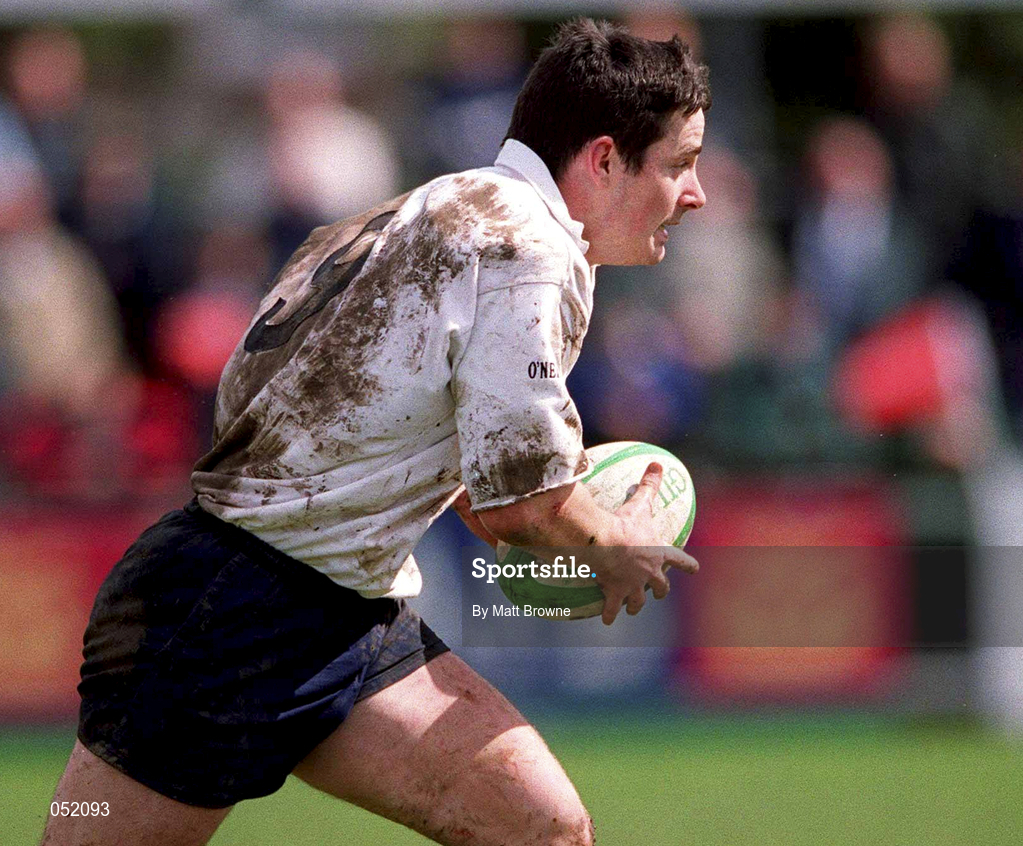 29 April 2000; Brian O'Meara of Cork Contitution during the AIB All-Ireland League Division 1 match between St Mary's and Cork Constitution at Templeville Road in Dublin. Photo by Matt Browne/Sportsfile
