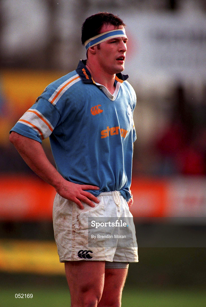 21 January 2000; David Peters of Garryowen during the AIB All-Ireland League Division 1 match between Garryowen and St Mary's at Dooradoyle in Limerick. Photo by Brendan Moran/Sportsfile