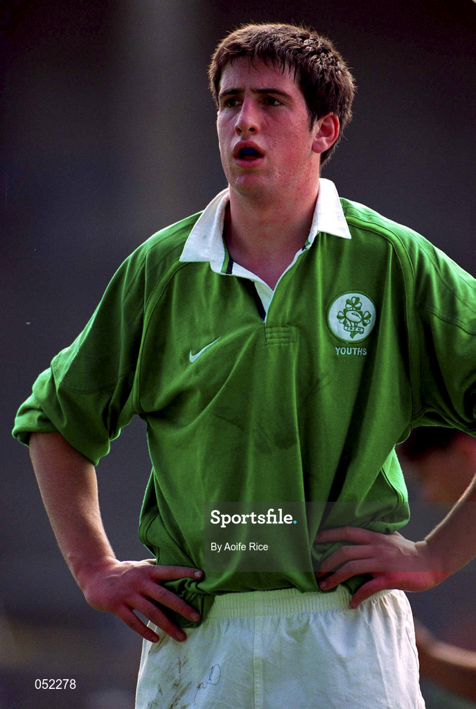 28 April 2000; David Kelly of Ireland during the 4 Nations U18 Championship match between Ireland and England at Lansdowne Road in Dublin. Photo by Aoife Rice/Sportsfile