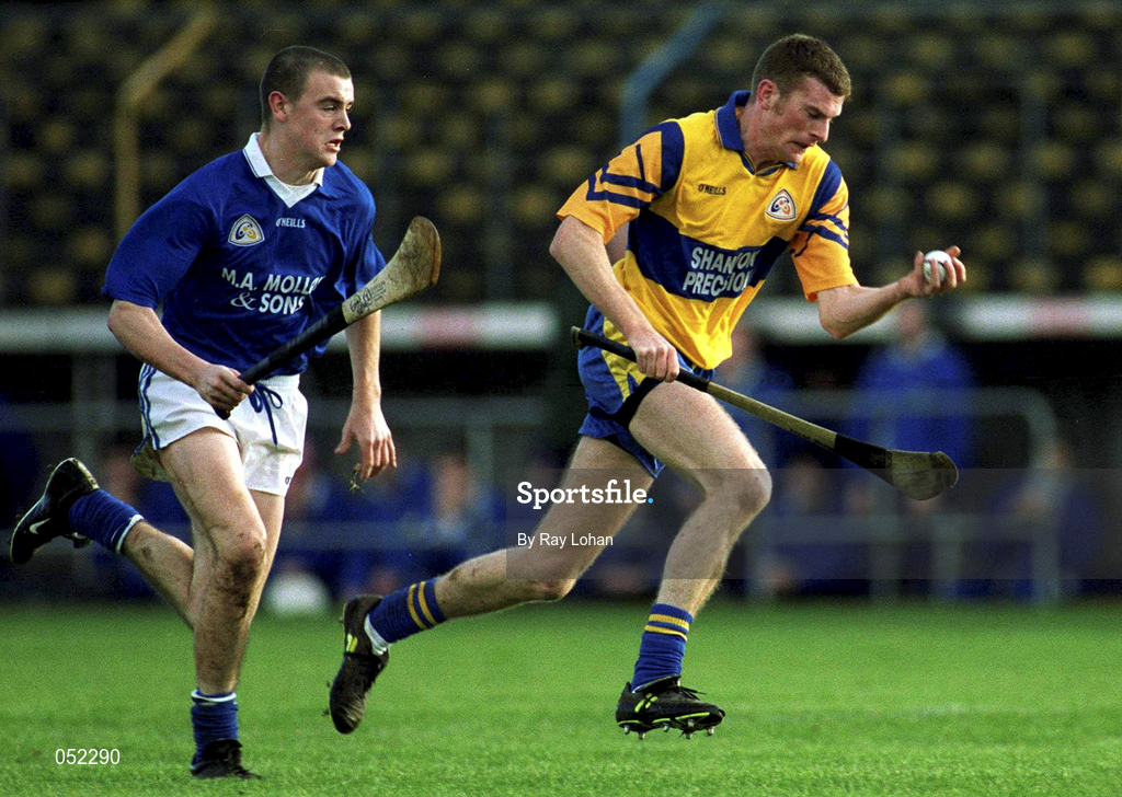 26 November 2000; Declan Murphy of Sixmilebridge during the AIB Munster Senior Hurling Club Championship Final match between Sixmilebridge and Mount Sion at Semple Stadium in Thurles, Tipperary. Photo by Ray Lohan/Sportsfile