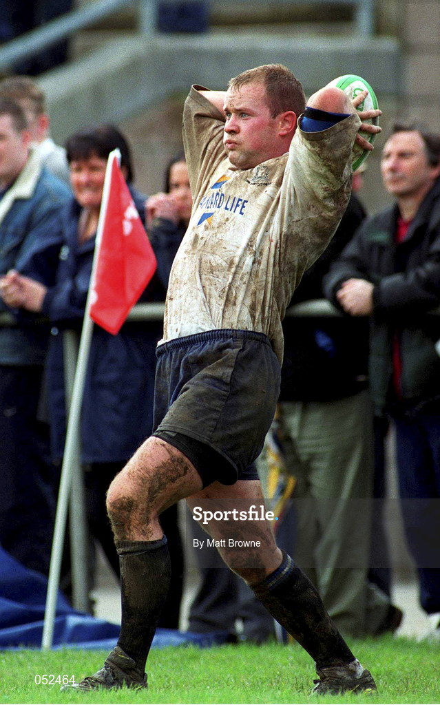 29 April 2000; Frank Sheahan of Cork Contitution during the AIB All-Ireland League Division 1 match between St Mary's and Cork Constitution at Templeville Road in Dublin. Photo by Matt Browne/Sportsfile