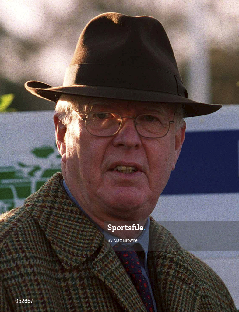 27 December 2000; John Corcoran of Paddy Power on Day Two of the Leopardstown Christmas Festival at Leopardstown Racecourse in Dublin. Photo by Matt Browne/Sportsfile