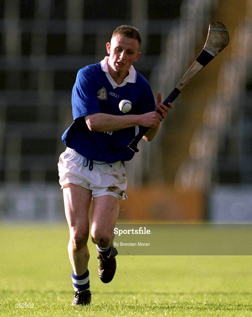 26 November 2000; Mark O'Regan of Mount Sion during the AIB Munster Senior Hurling Club Championship Final match between Sixmilebridge and Mount Sion at Semple Stadium in Thurles, Tipperary. Photo by Brendan Moran/Sportsfile