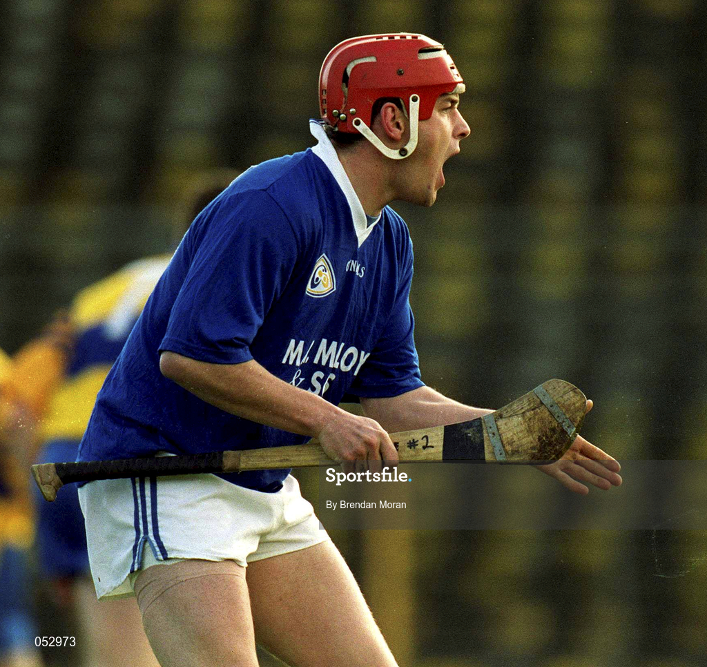 26 November 2000; Michael White of Mount Sion during the AIB Munster Senior Hurling Club Championship Final match between Sixmilebridge and Mount Sion at Semple Stadium in Thurles, Tipperary. Photo by Brendan Moran/Sportsfile