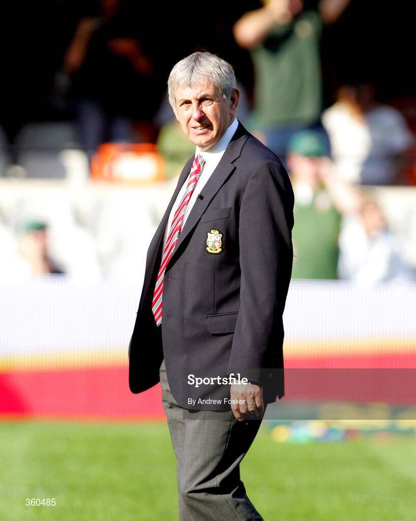 20 June 2009; Ian McGeechan, British and Irish Lions Head Coach, during the match. 1st Test, South Africa v British and Irish Lions, ABSA Stadium, Durban, South Africa. Picture credit: Andrew Fosker / SPORTSFILE *** Local Caption *** Photo © ANDREW FOSKER /Seconds Left Images 2009 - Head coach Ian McGeechan - South Africa v The British & Irish Lions - First Test - The ABSA King's Park Stadium - Durban -  South Africa - 20/06/09 - All rights reserved