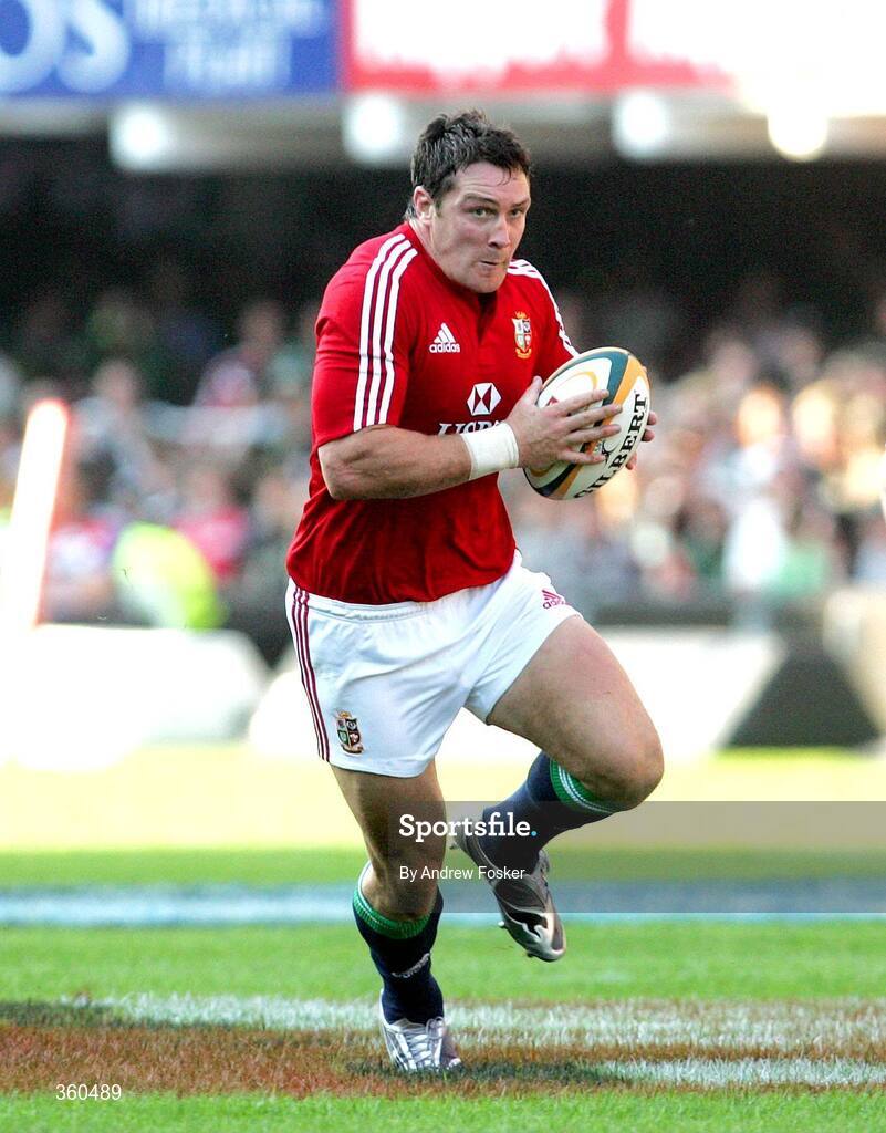 20 June 2009; David Wallace, British and Irish Lions, making a break in the first half. 1st Test, South Africa v British and Irish Lions, ABSA Stadium, Durban, South Africa. Picture credit: Andrew Fosker / SPORTSFILE