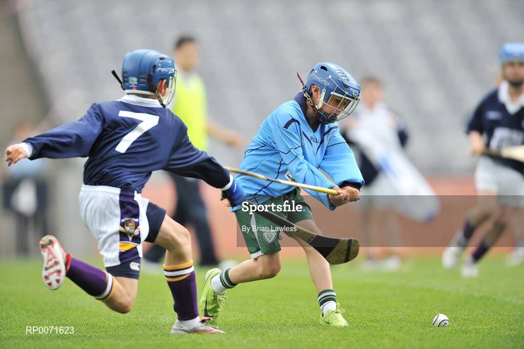 18 June 2009; Daniel Mandreu, Holy Spirit, in action against Conor Maguire, Scoil San Treasa. Allianz Cumann na mBunscoil Finals, Scoil San Treasa, Mount Merrion v Holy Spirit, Ballymun, Corn Ui Mhaolain, Croke Park, Dublin. Picture credit: Brian Lawless / SPORTSFILE