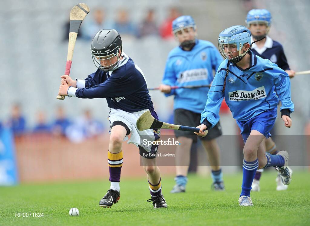 18 June 2009; Brian Connolly, Scoil San Treasa, in action against Dominic Challenger, Holy Spirit. Allianz Cumann na mBunscoil Finals, Scoil San Treasa, Mount Merrion v Holy Spirit, Ballymun, Corn Ui Mhaolain, Croke Park, Dublin. Picture credit: Brian Lawless / SPORTSFILE