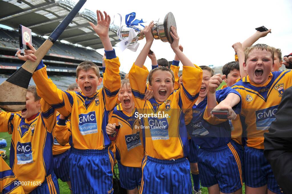 18 June 2009; St. Patrick's captain Sean Baxter and his team-mates celebrate with the Corn Fianna Fail after the match. Allianz Cumann na mBunscoil Finals, Oatlands, Mt. Merrion, v St. Patrick's, Drumcondra, Corn Fianna Fail, Croke Park, Dublin. Picture credit: Brian Lawless / SPORTSFILE
