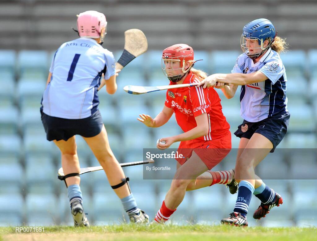 20 June 2009; Sile Burns, Cork, in action against Stephanie Carthy, left, and Rachel Ruddy, Dublin. Gala Senior Camogie Championship, Group 1, Round 1, Cork v Dublin, Pairc Ui Rinn, Cork. Photo by Sportsfile