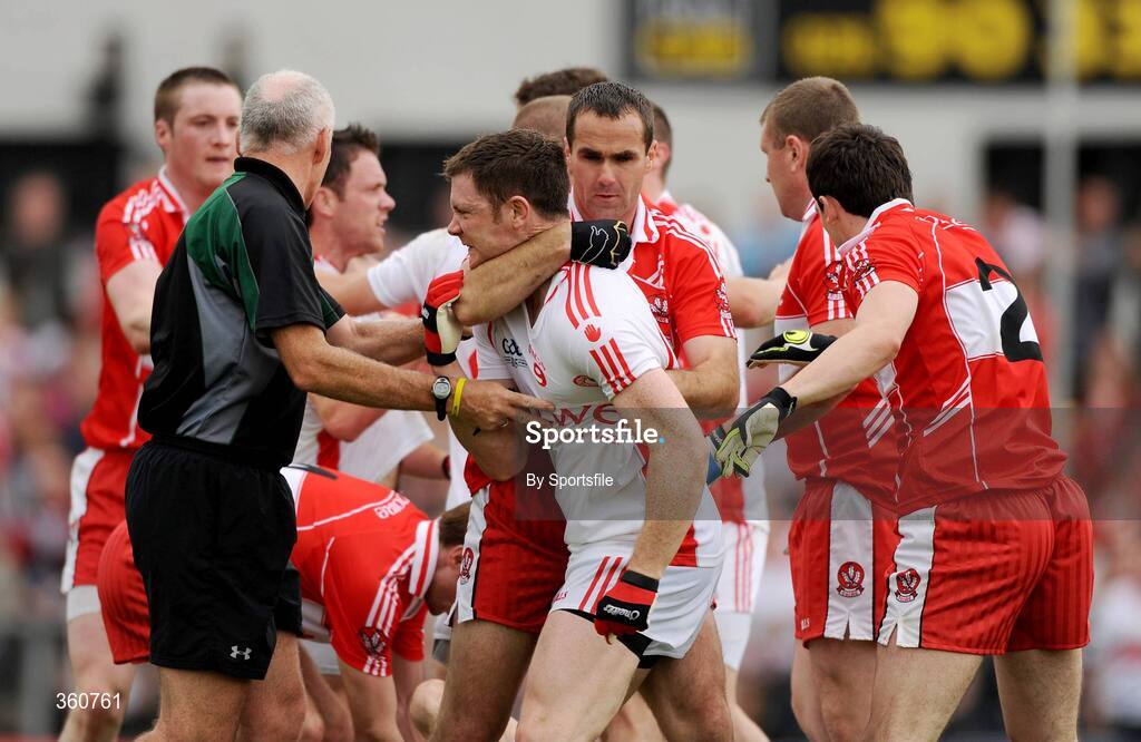 21 June 2009; A row breaks out among the players during the 2nd half. GAA Football Ulster Senior Championship Semi-Final, Tyrone v Derry, Casement Park, Belfast, Co. Antrim. Photo by Sportsfile