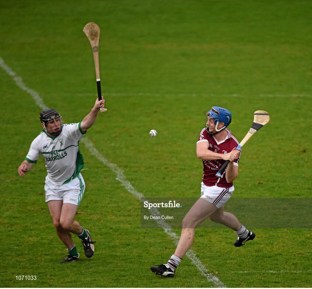 25 October 2015; Keith Hogan, Clara, shoots under pressure from O'Loughlin Gaels' Eddie Kearns. St. Canice's Credit Union,  Kilkenny County Senior Hurling Championship Final, Clara GAA v O'Loughlin Gaels GAA Club. Nowlan Park, Kilkenny. Picture credit: Dean Cullen / SPORTSFILE