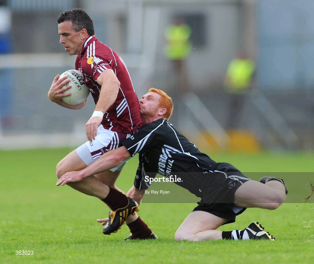 28 June 2009; Padraic Joyce, Galway, in action against  Ross Donovan, Sligo. GAA Football Connacht Senior Championship Semi-Final, Sligo v Galway, Markievicz Park, Sligo. Picture credit: Ray Ryan / SPORTSFILE