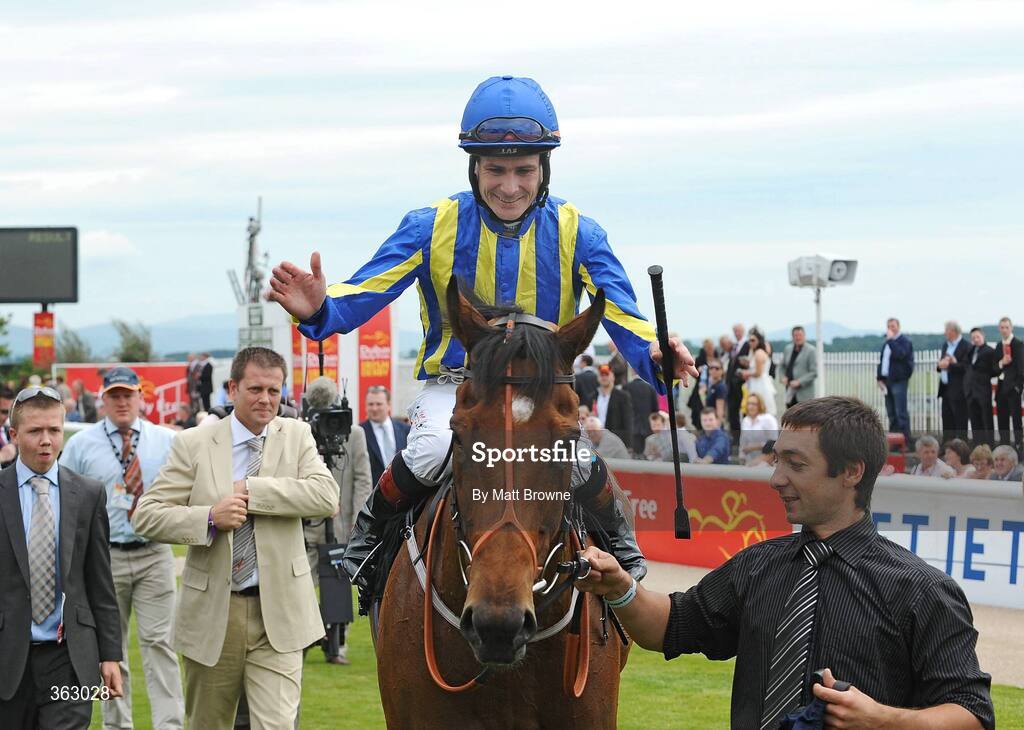 28 June 2009; Benbaun and Pat Smullen after winning the Dubai Duty Free Millenium Millionaire Sapphire Stakes. Irish Derby Festival - Sunday, Curragh Racecourse, Co. Kildare. Picture credit: Matt Browne / SPORTSFILE