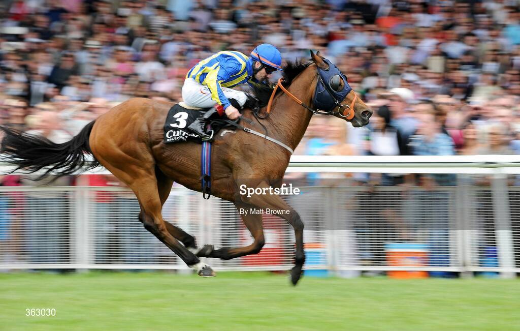 28 June 2009; Benbaun, with Pat Smullen up, on their way to winning the Dubai Duty Free Millenium Millionaire Sapphire Stakes. Irish Derby Festival - Sunday, Curragh Racecourse, Co. Kildare. Picture credit: Matt Browne / SPORTSFILE