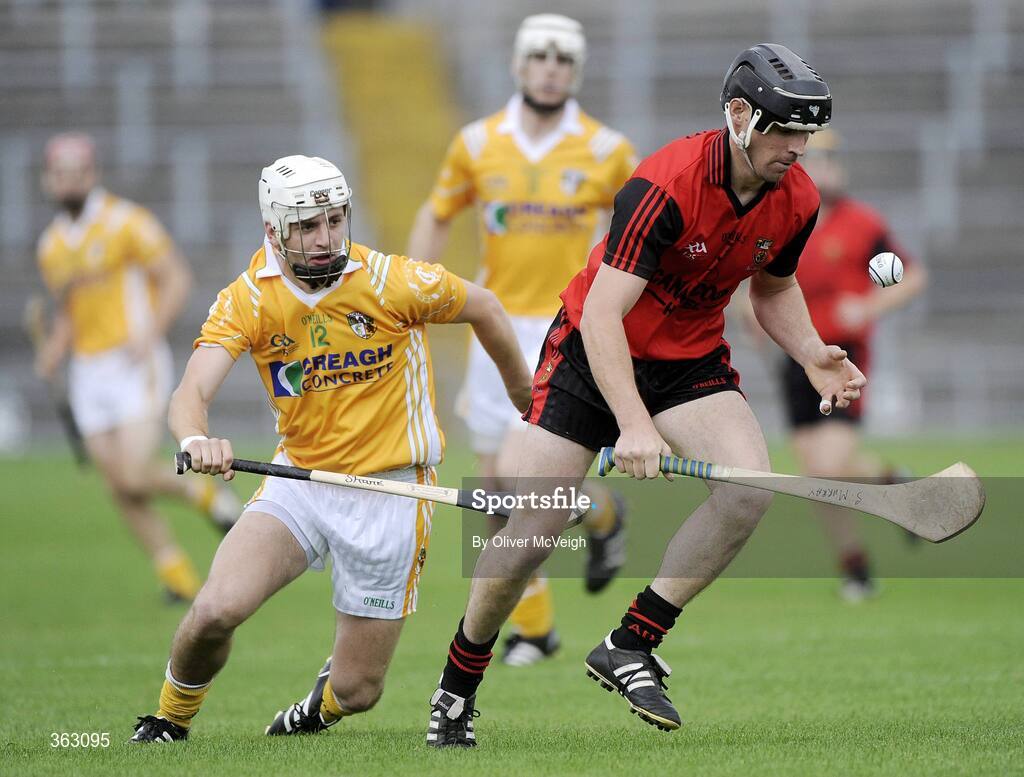 28 June 2009; Stephen Murray, Down, in action against Shane McNaughton, Anrtrim. GAA Hurling Ulster Senior Championship Final, Antrim v Down, Casement Park, Belfast, Co. Antrim. Picture credit: Oliver McVeigh / SPORTSFILE *** Local Caption ***