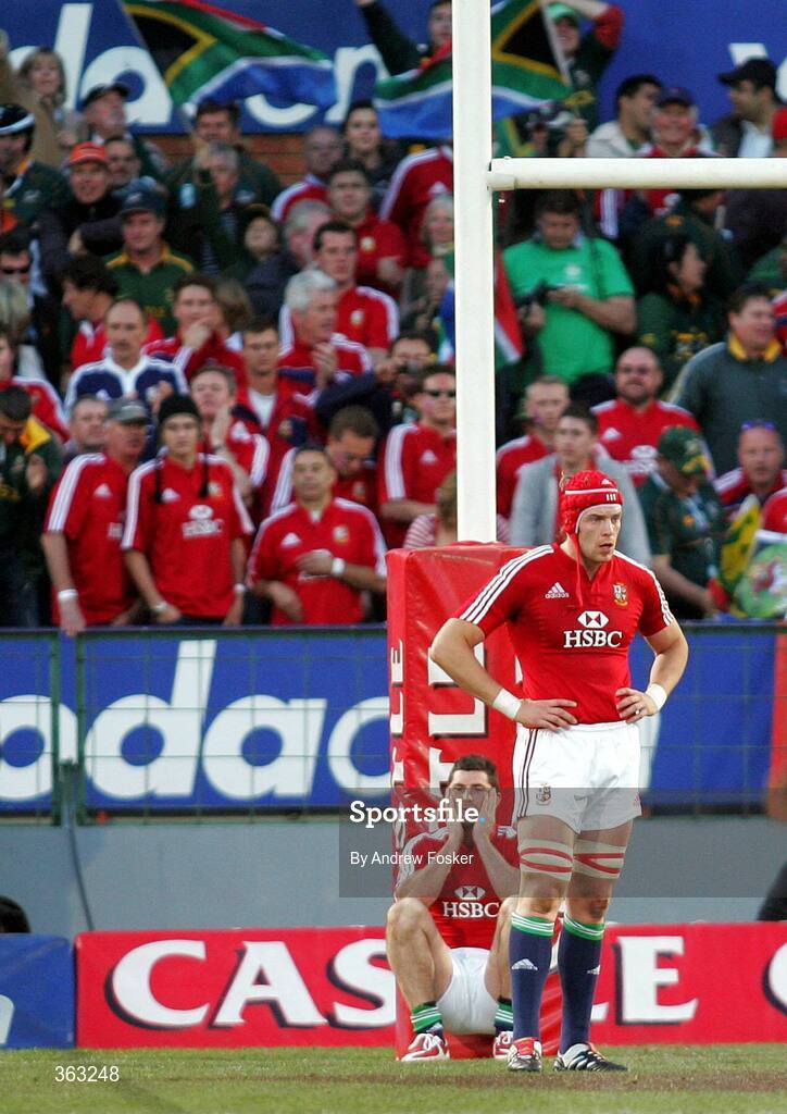 27 June 2009; Rob Kearney, left, and Alun Wyn Jones, British and Irish Lions, show their disappointment in the final seconds of the game. 2nd Test, South Africa v British and Irish Lions, Loftus Versfeld Stadium, Pretoria, South Africa. Picture credit: Andrew Fosker / SPORTSFILE