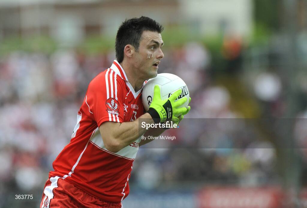 21 June 2009; Eoin Bradley, Derry. GAA Football Ulster Senior Championship Semi-Final, Tyrone v Derry, Casement Park, Belfast, Co. Antrim. Picture credit: Oliver McVeigh / SPORTSFILE