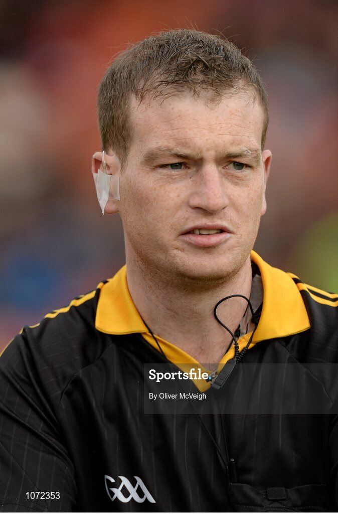 25 October 2015; Referee James Clarke. AIB GAA Hurling Ulster GAA Senior Club Championship Final, Cushendall v Slaughtneil. Athletic Grounds, Armagh. Picture credit: Oliver McVeigh / SPORTSFILE