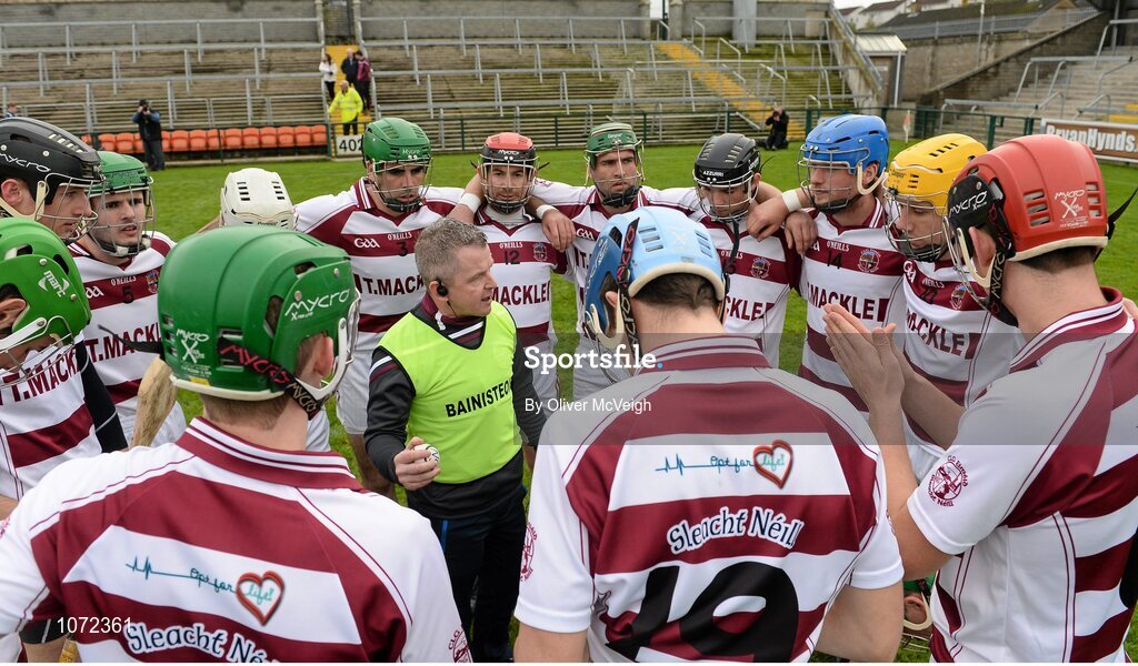 25 October 2015; Michael McShane, Slaughtneil manager, giving his pre-match team talk. AIB GAA Hurling Ulster GAA Senior Club Championship Final, Cushendall v Slaughtneil. Athletic Grounds, Armagh. Picture credit: Oliver McVeigh / SPORTSFILE